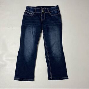 Ariya | High Rise Denim Capri’s